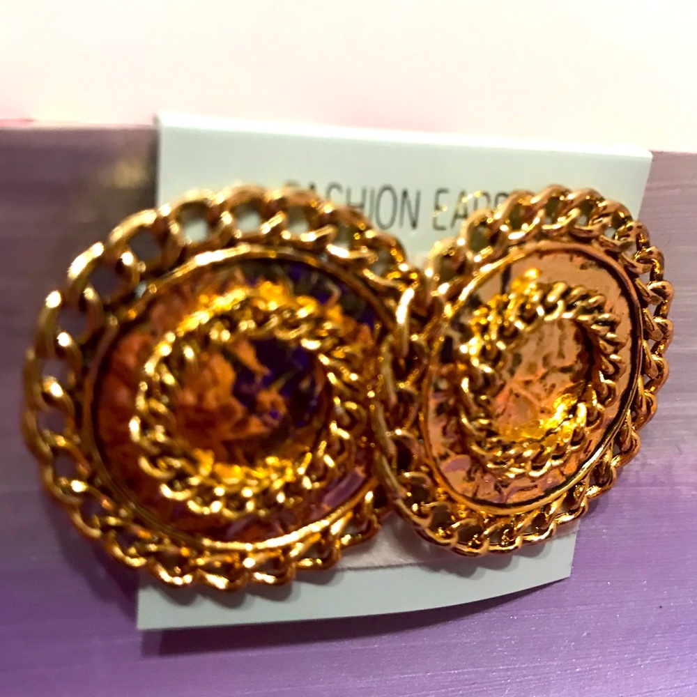 NEW Giant GoldTone Circle Clip On Earrings VTG - Picture 4 of 6